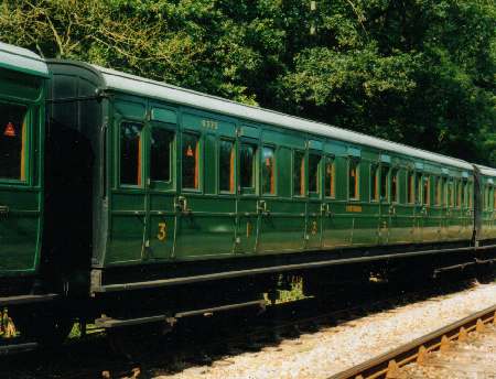 Bogie Carriages | Isle of Wight Steam Railway