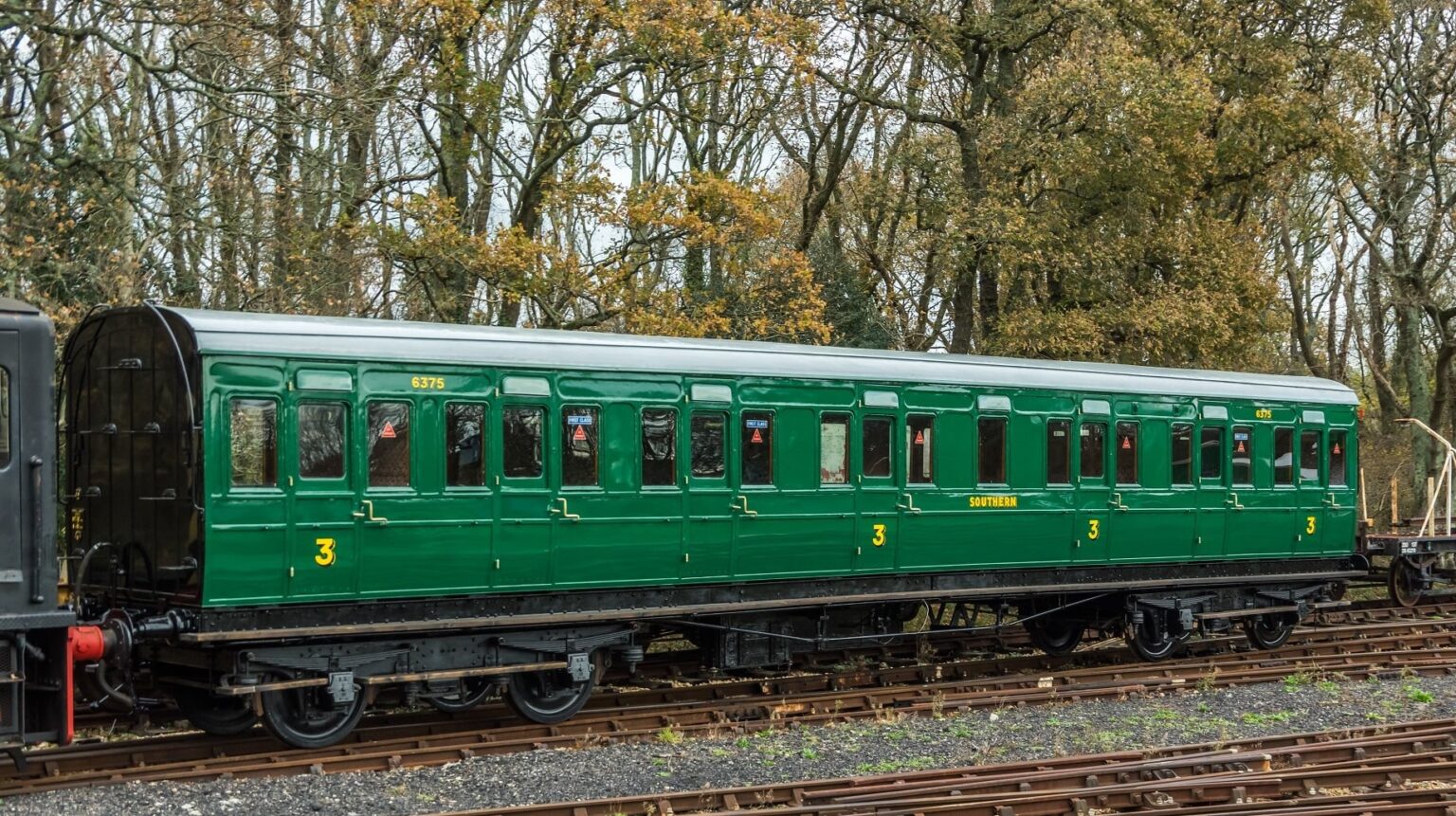 Bogie Carriages - Isle Of Wight Steam Railway