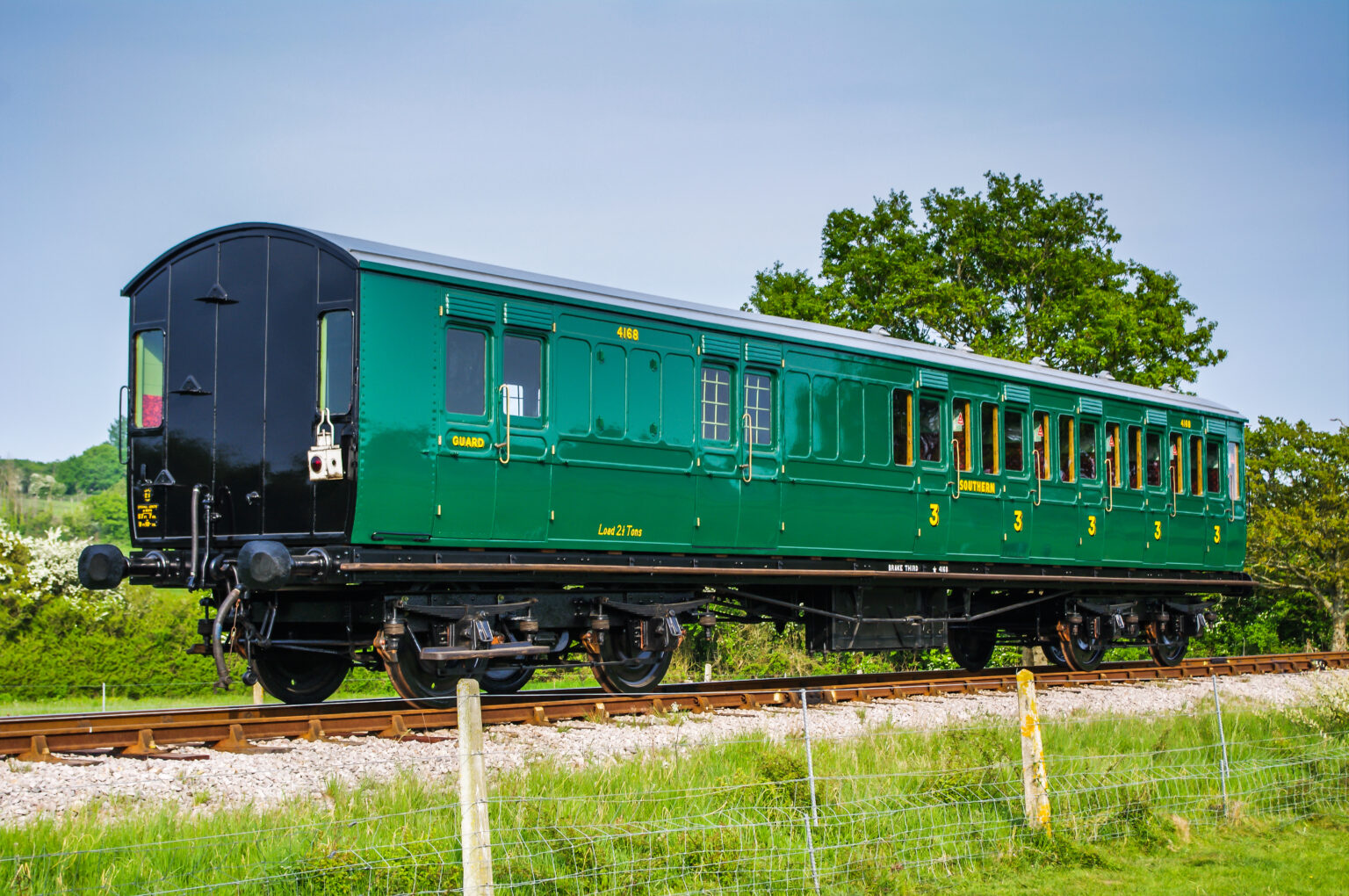 bogie-carriages-isle-of-wight-steam-railway