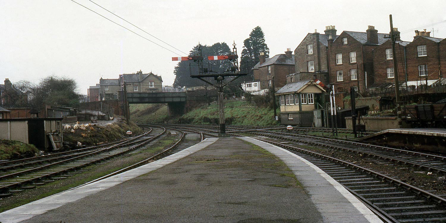 Cowes station 20th February 1966 Britton Collection